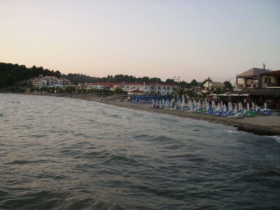 Siviris am Abend Iris Hotel