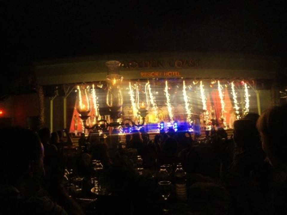 Gala-Abend Show VONRESORT Golden Coast
