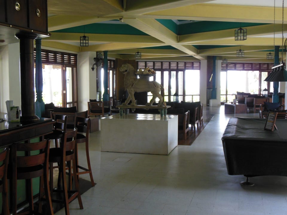 Lounge-Bar Tangerine Beach Hotel
