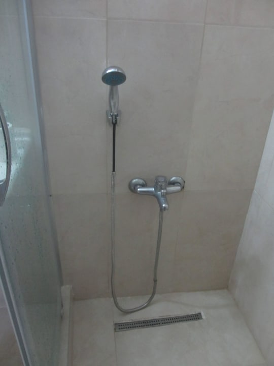 Defekte Dusche Petunya Beach Resort