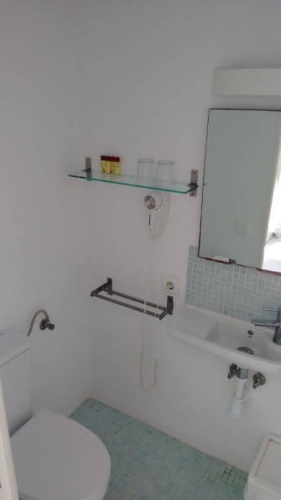 Kleines Badezimmer Som Suret Hotel