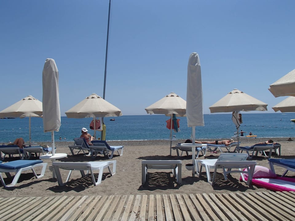 Strand Saphir Resort & Spa