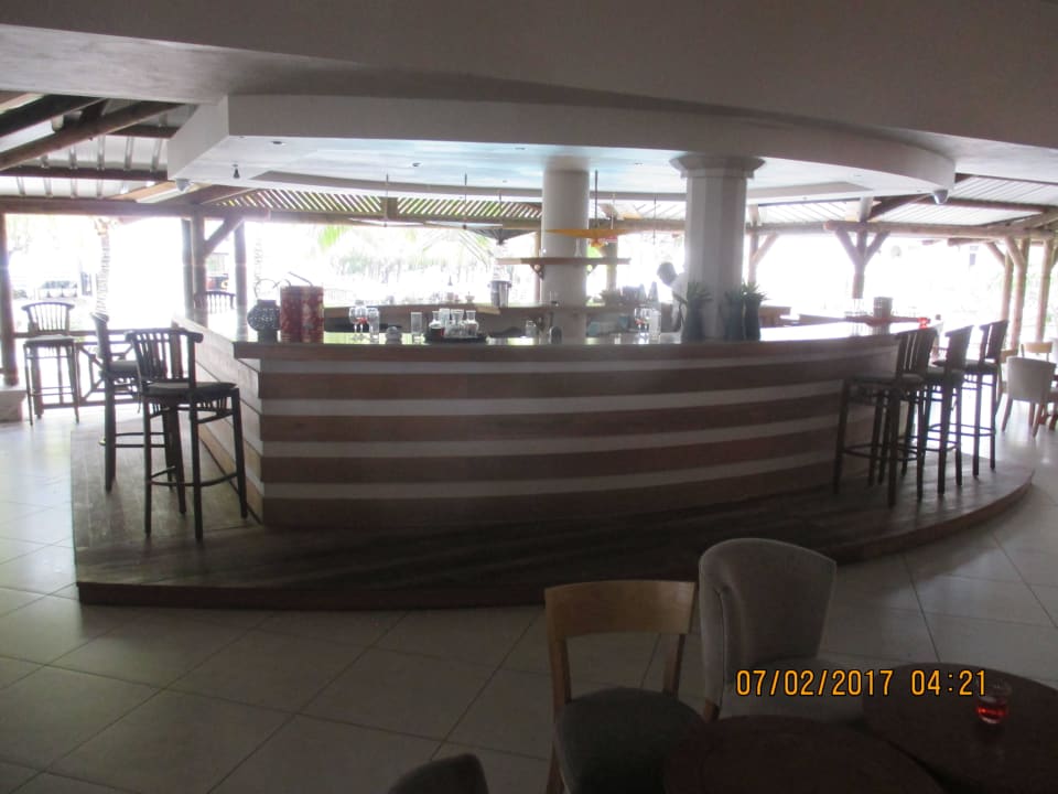 Noch ist nichts los Le Peninsula Bay Beach Resort & Spa