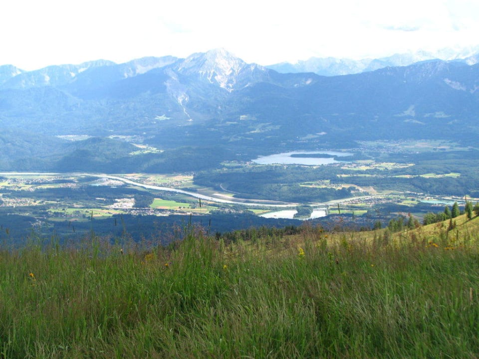Blick vom Hotel ins Tal Mountain Resort Feuerberg