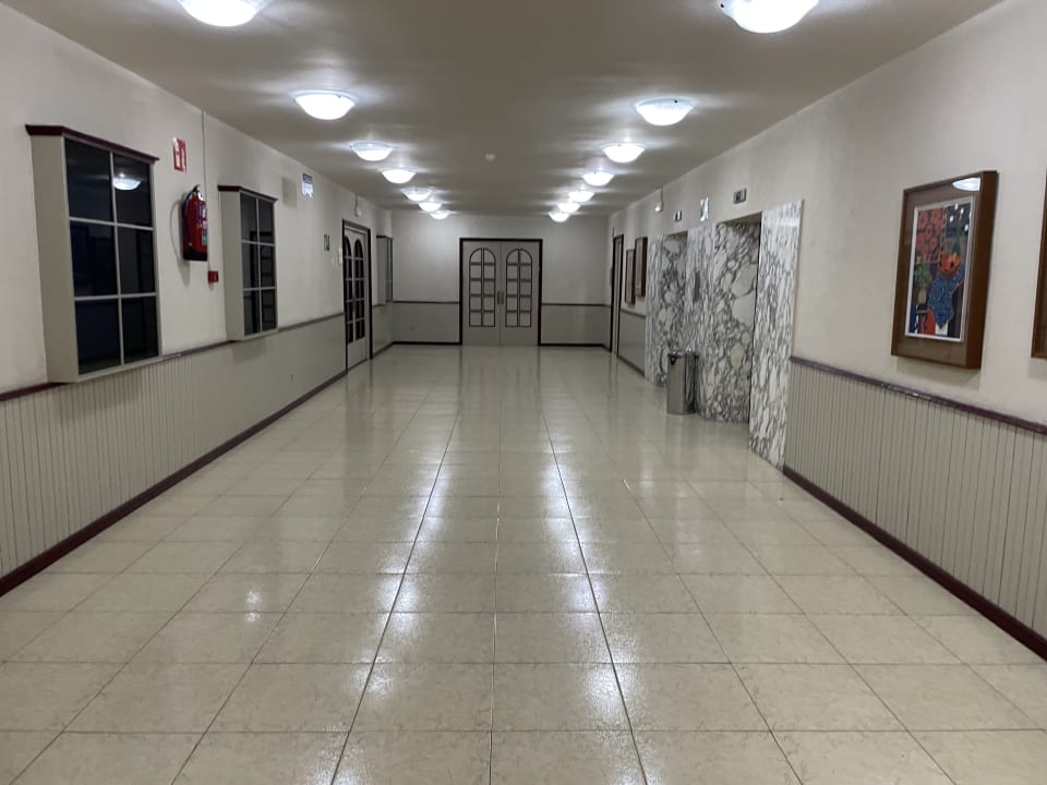 Lobby Las Palmeras Affiliated by FERGUS