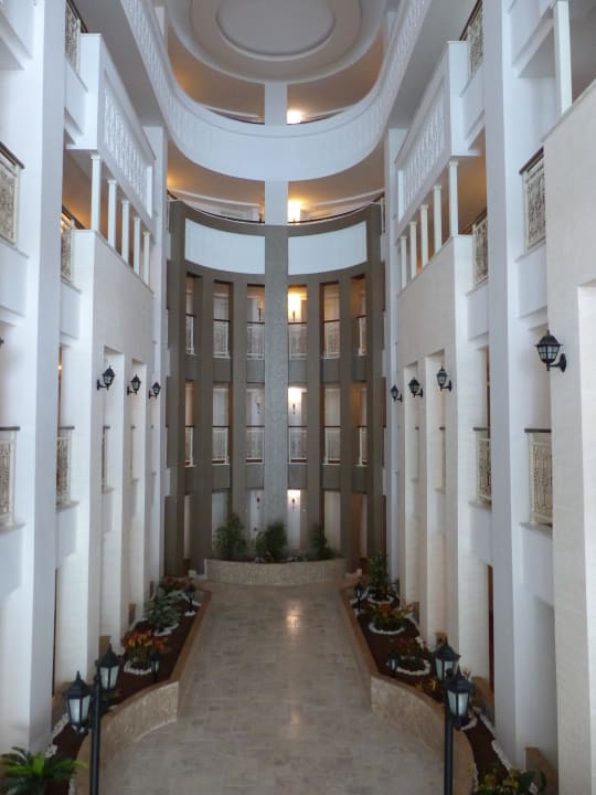 Innenansicht Hoteletagen Alba Queen Hotel