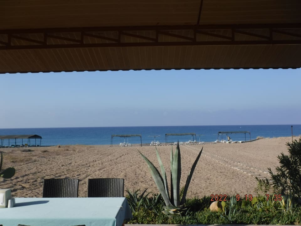 Strand Önder Yildiz Hotel