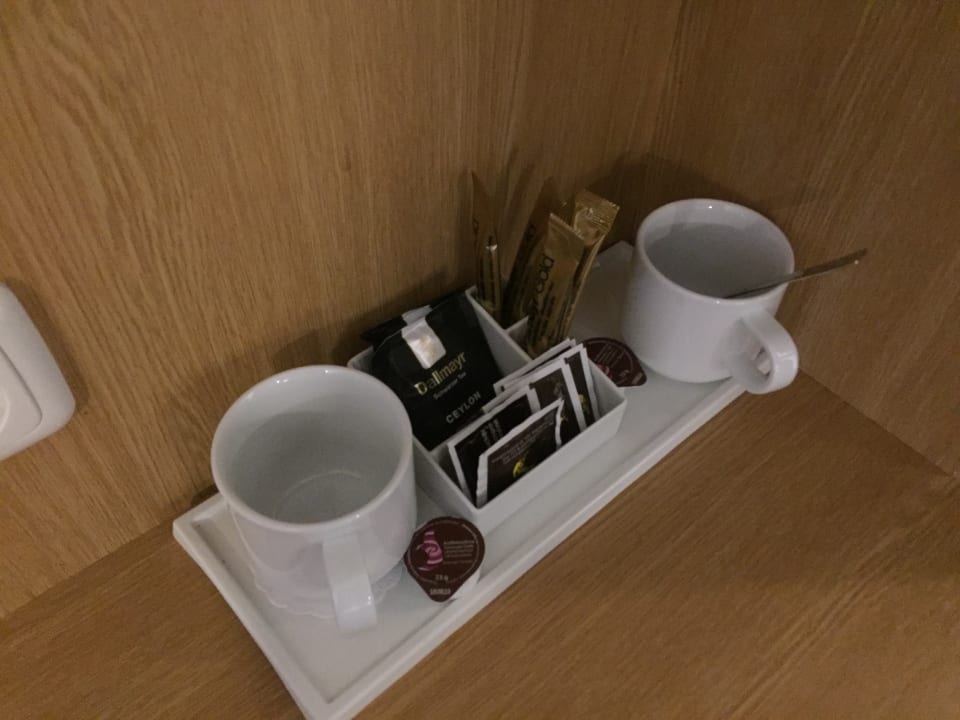 Zimmer Holiday Inn Express Frankfurt - Airport