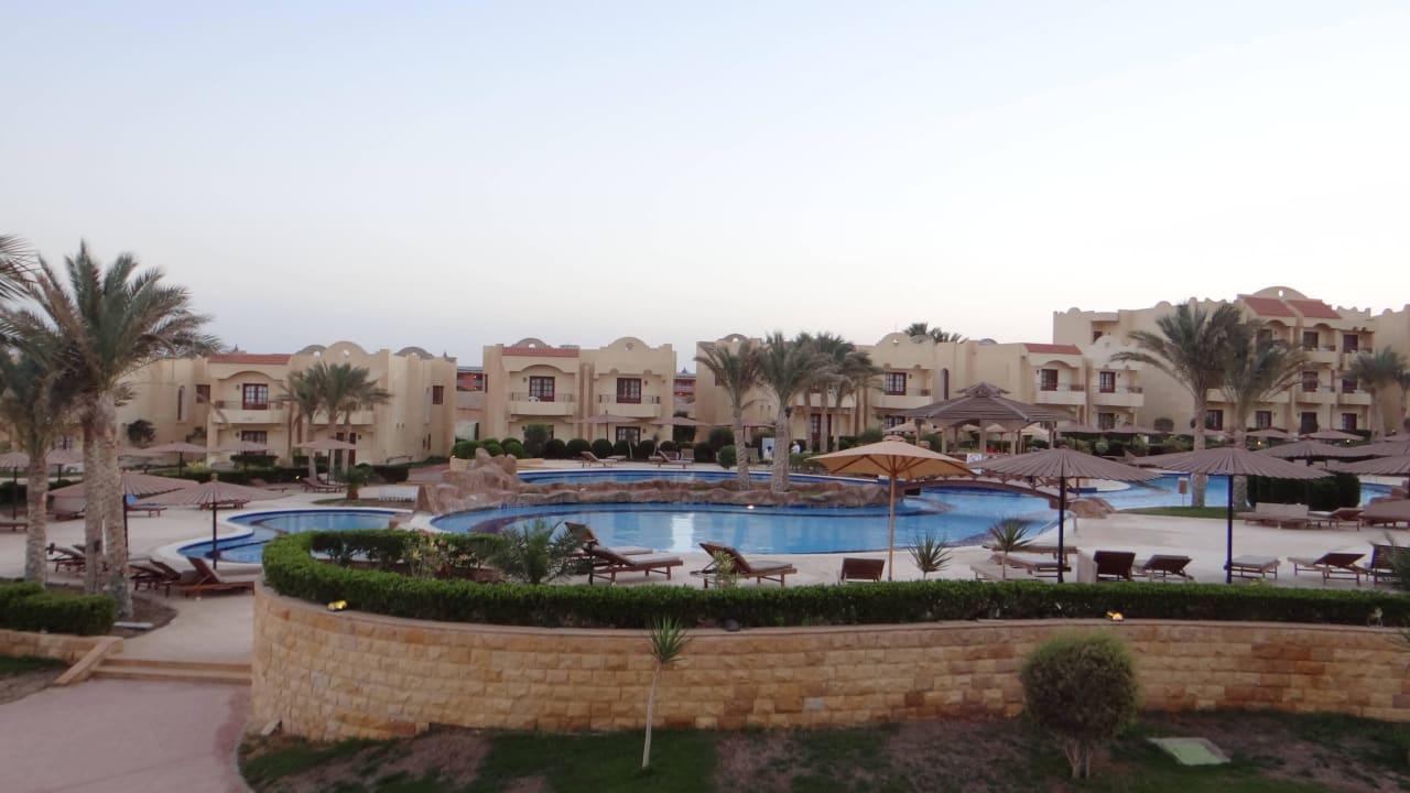 Poolblick Coral Hills Resorts & SPA