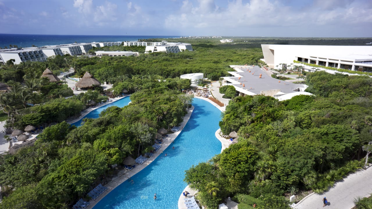 Pool Grand Sirenis Riviera Maya Resort & Spa