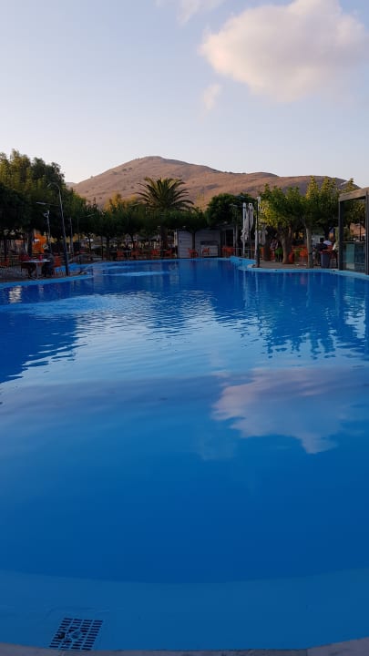 Pool Hotel Corissia Princess