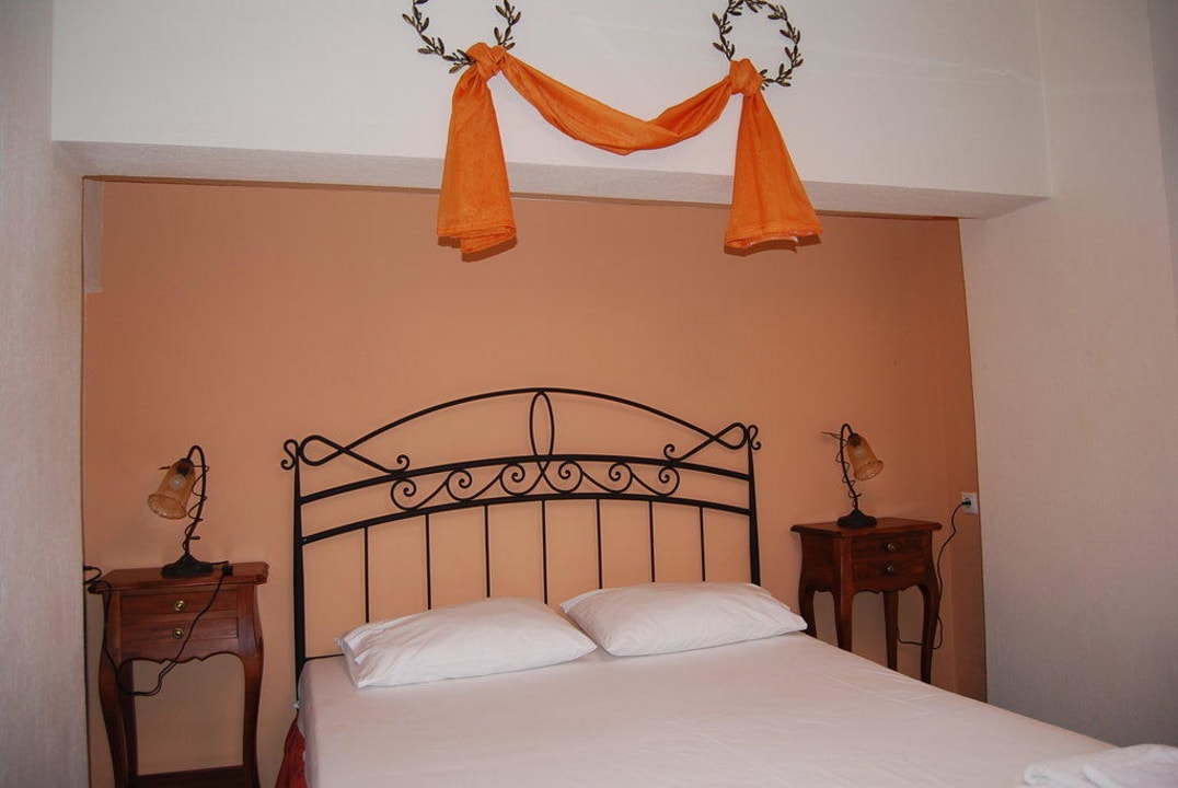 Unser Schlafzimmer Apollon Xenonas Apparthotel