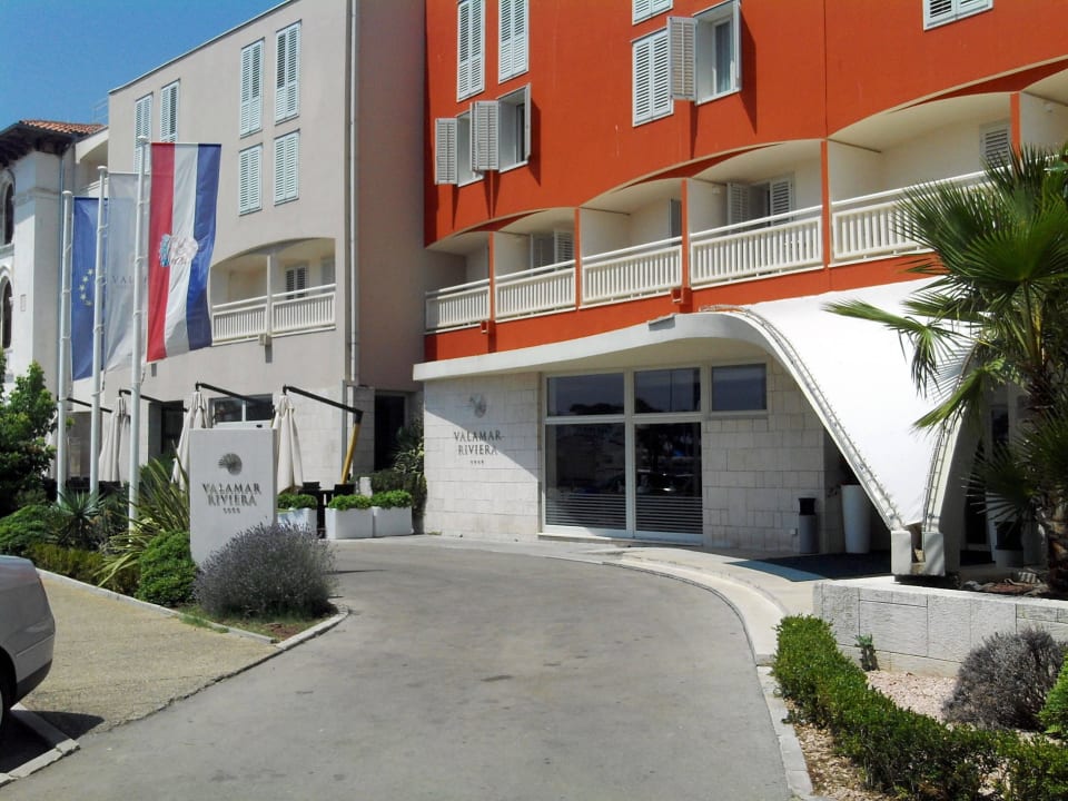 Haupteingang Valamar Riviera Hotel & Residence