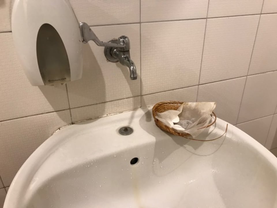 Öffentliche Toiletten im Hotel Ariotto Village