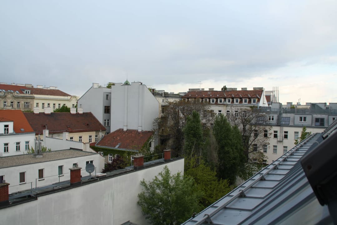 Ausblick Zimmer 524 Best Western Plus Amedia Wien