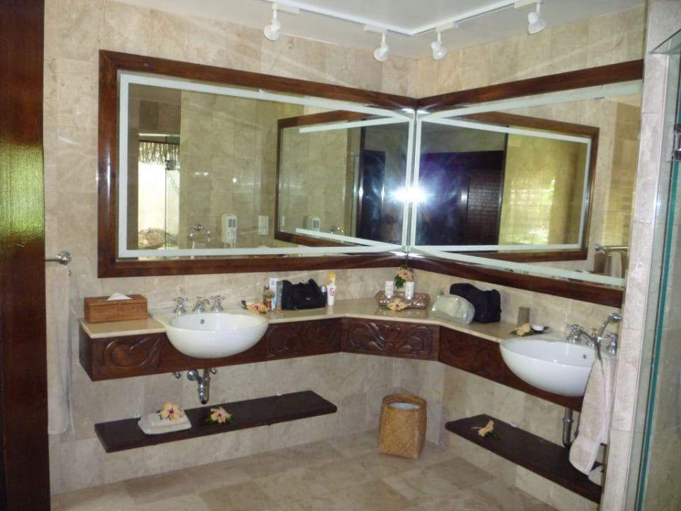 Badezimmer Pacific Resort Aitutaki Nui