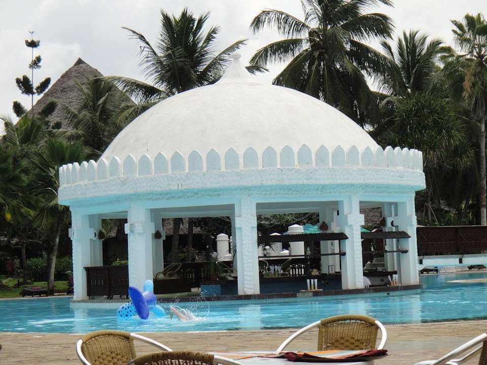 Poolanlage Hotel Southern Palms Beach Resort