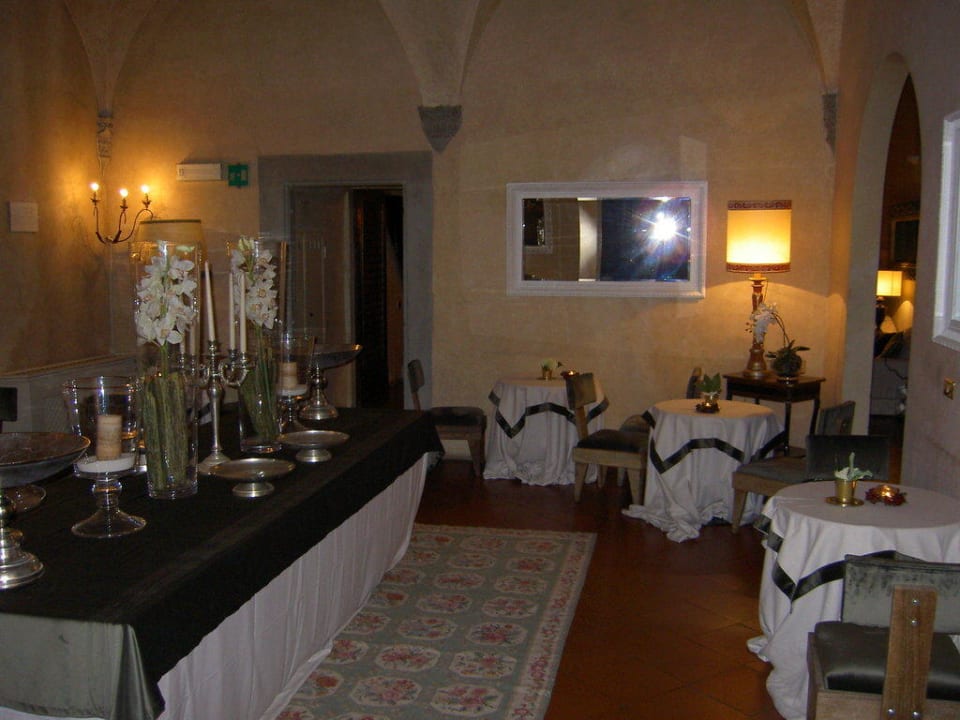 Frühstücksraum Hotel J and J