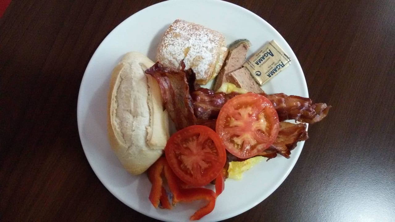 Eine winzige Auswahl vom Frühstücksbuffet Aparthotel Pabisa Orlando