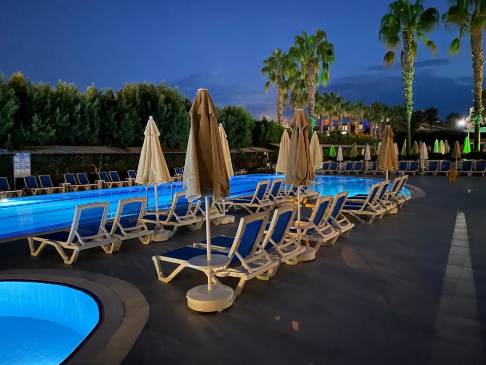 Pool Hane Family Resort