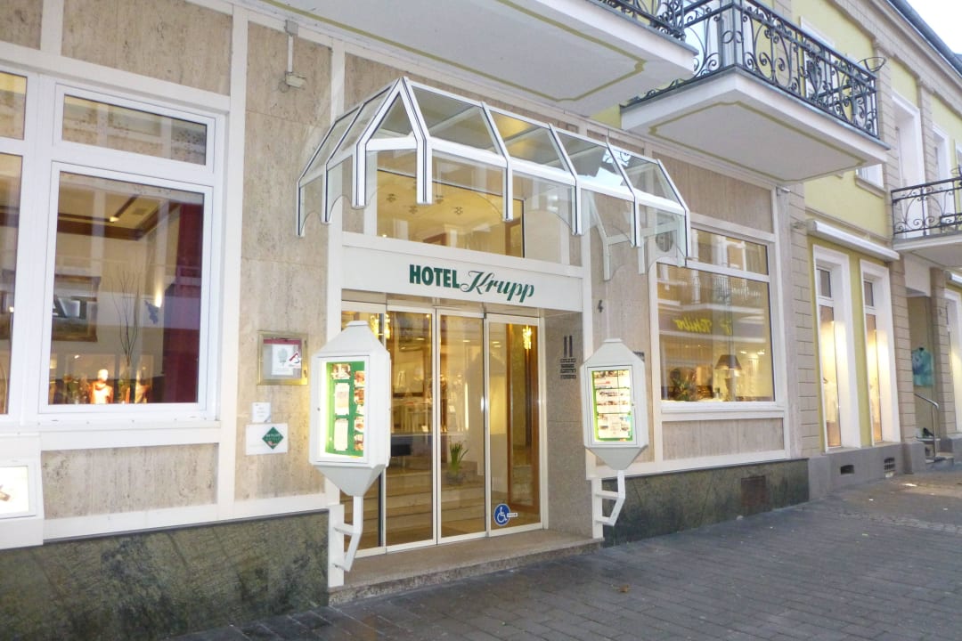 Eingang von der Fußgängerzone aus  Hotel Krupp