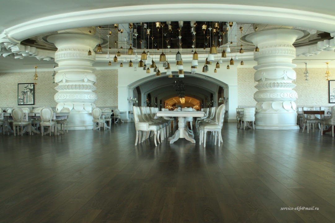 Ресторан Густо Hotel Delphin Imperial