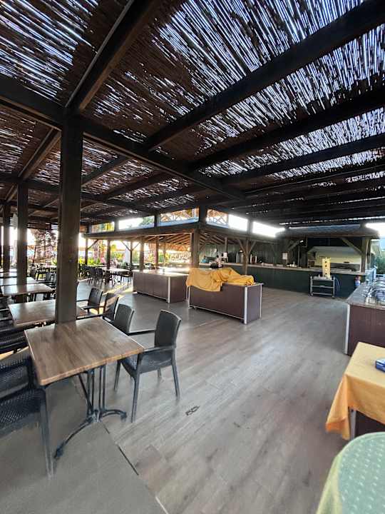 Gastro Royal Atlantis Beach Hotel