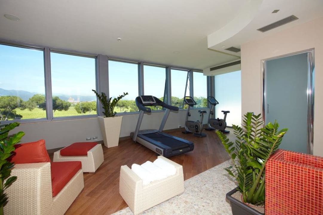 Relax area / Sala relax Pisa Tower Plaza