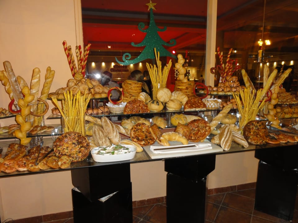 Gastro Three Corners Sea Beach Resort