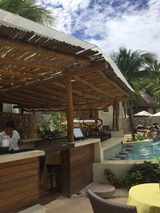 Restaurant Mahekal Beach Resort