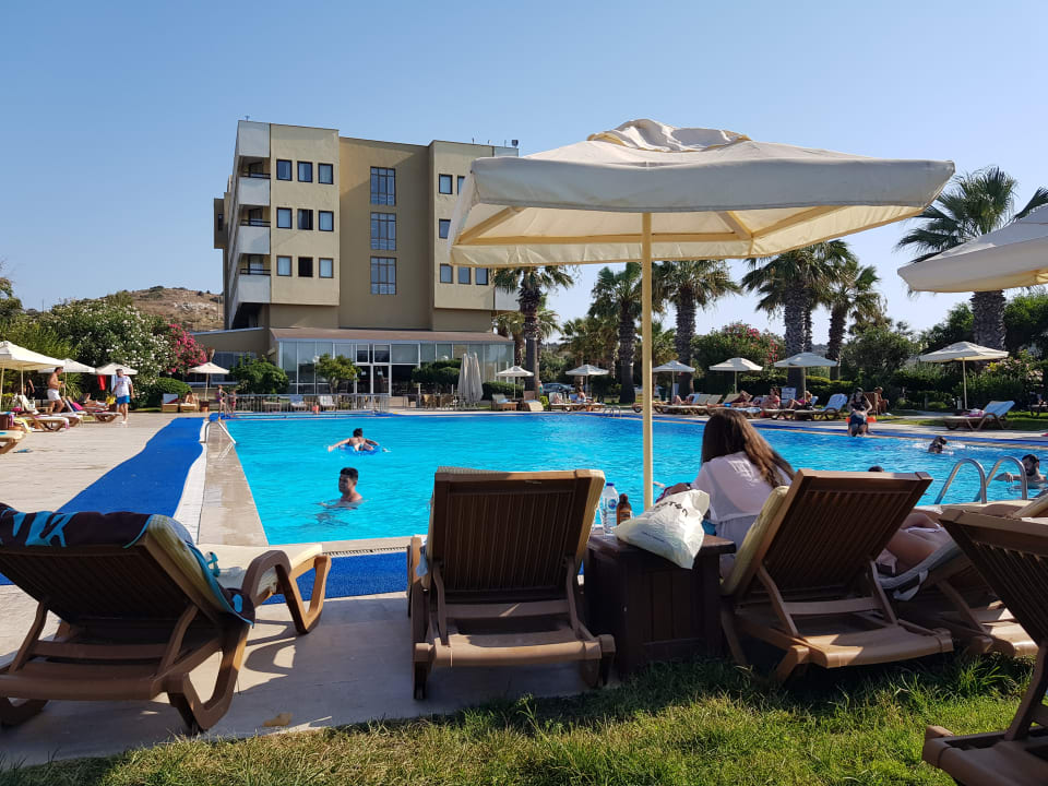 Pool Hotel Babaylon