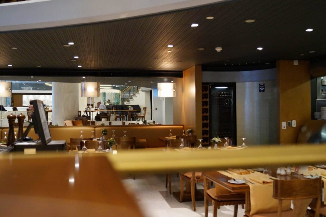 Eingangsbereich Titania Hotel