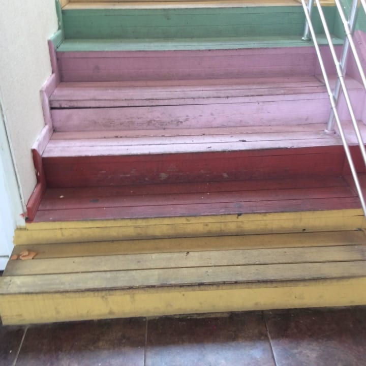 Treppe zum Restaurant Side Win Hotel & Spa