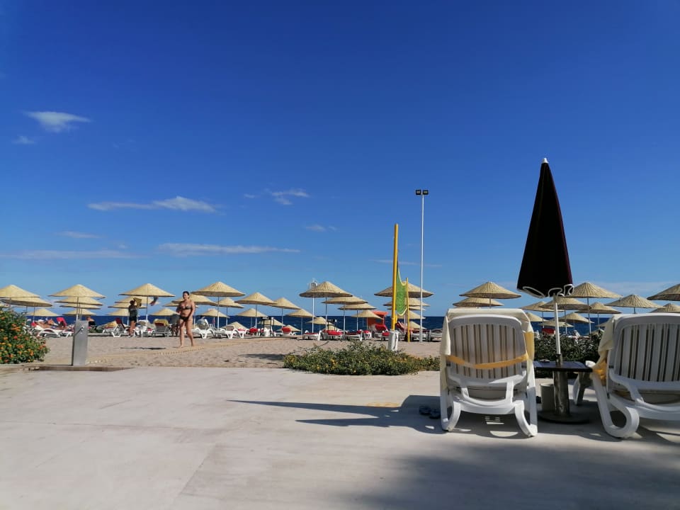 Strand Club Boran Mare Beach