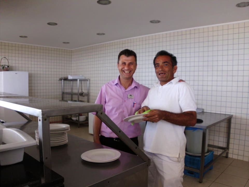 Orhan und Ali, Strandbar Can Garden Resort