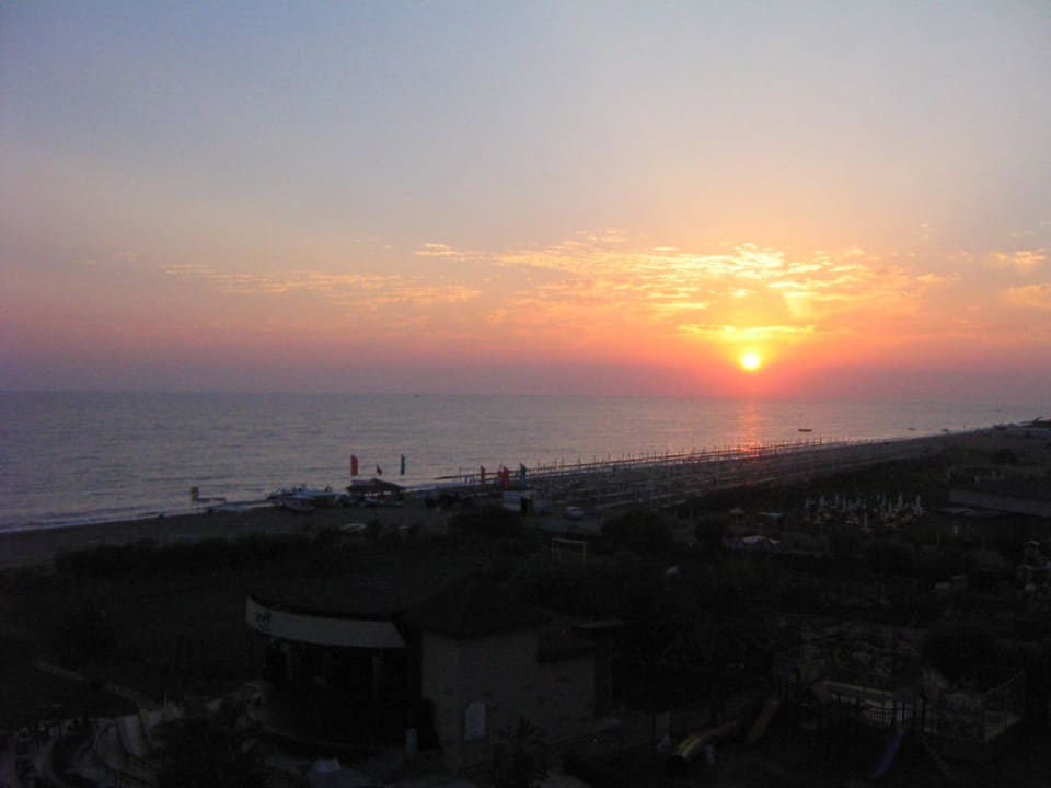 Herrlicher Sonnenuntergang vom Balkon im 3. Stock Selectum Family Comfort Side