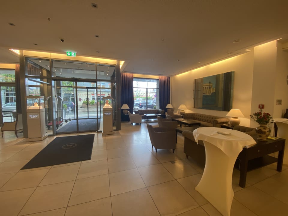 Lobby Sheraton Carlton Hotel Nürnberg