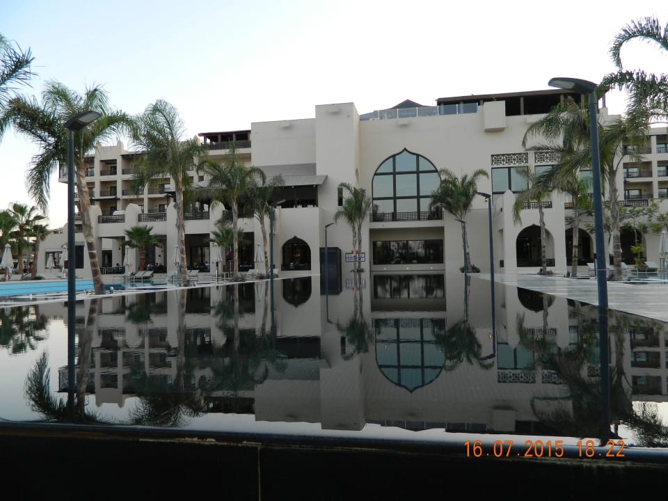 Widok na hotel Steigenberger Aqua Magic