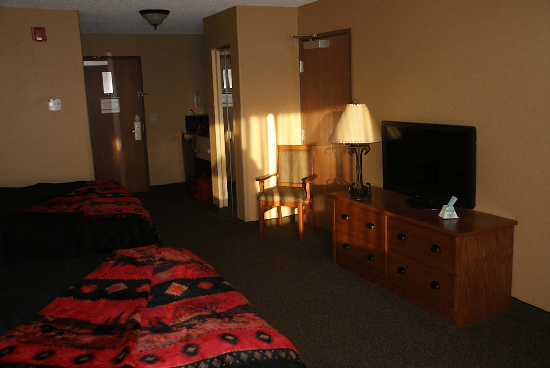 Zimmer mit neuem Flat TV Best Western Plus Kelly Inn & Suites