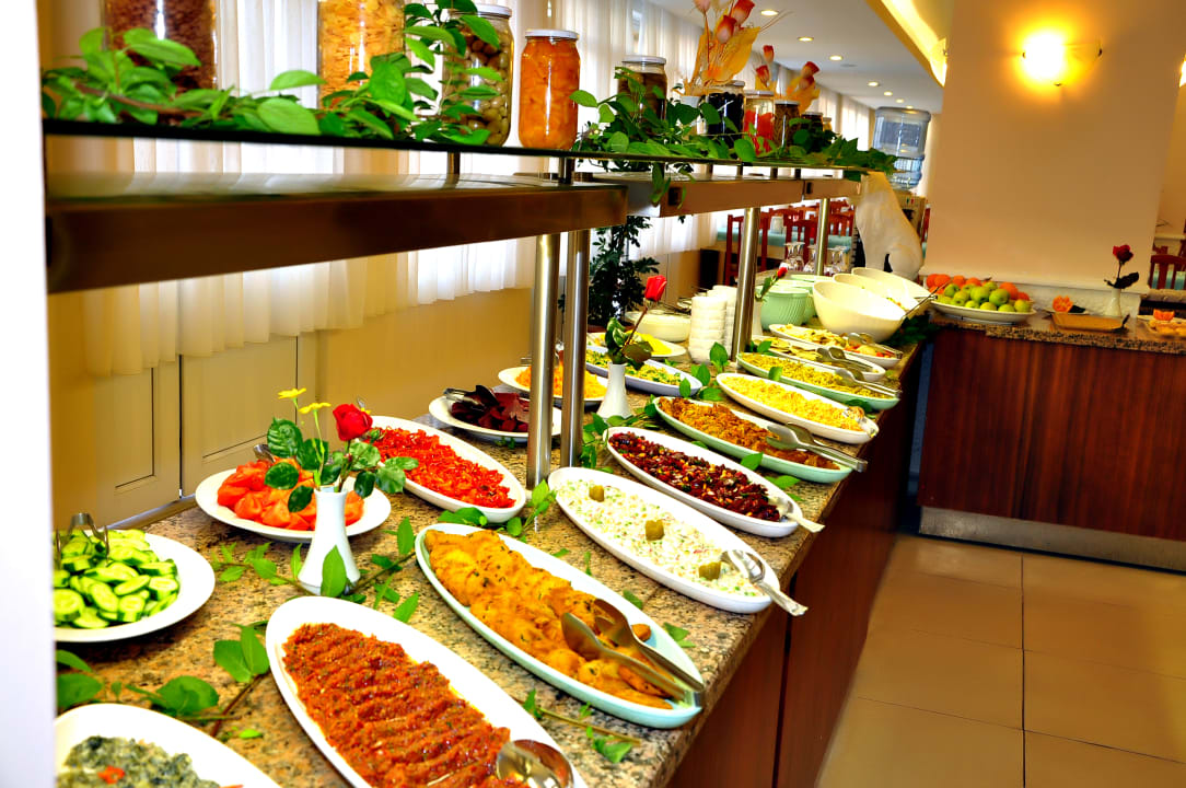 Gastro Cinar Family Suite Hotel