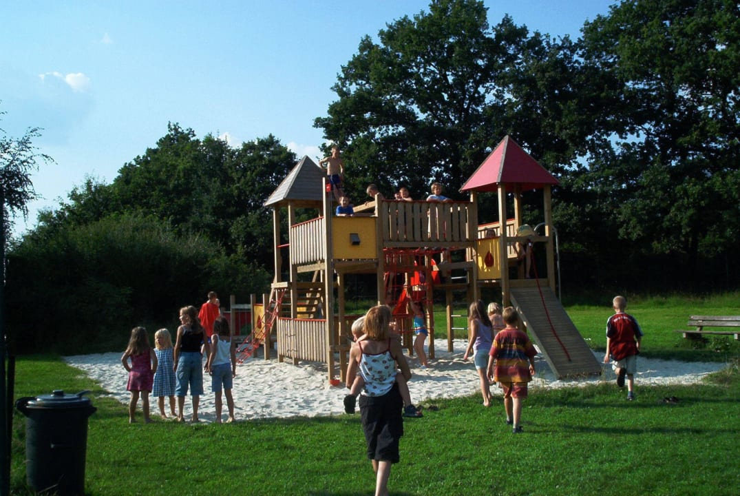 Spielplatz Campingplatz Hof Biggen