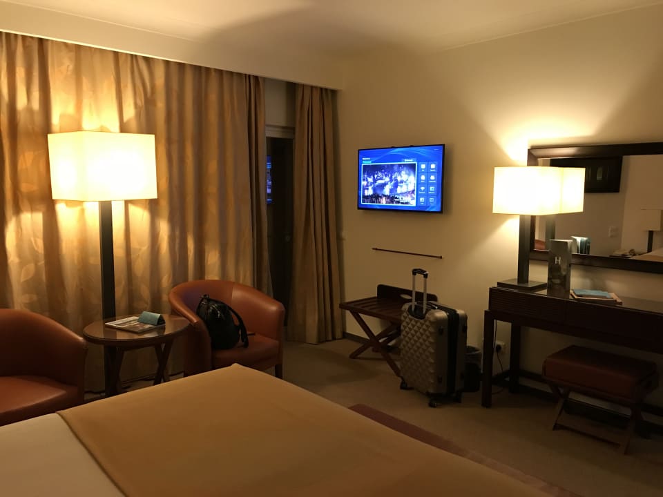 Zimmer PortoBay Falésia