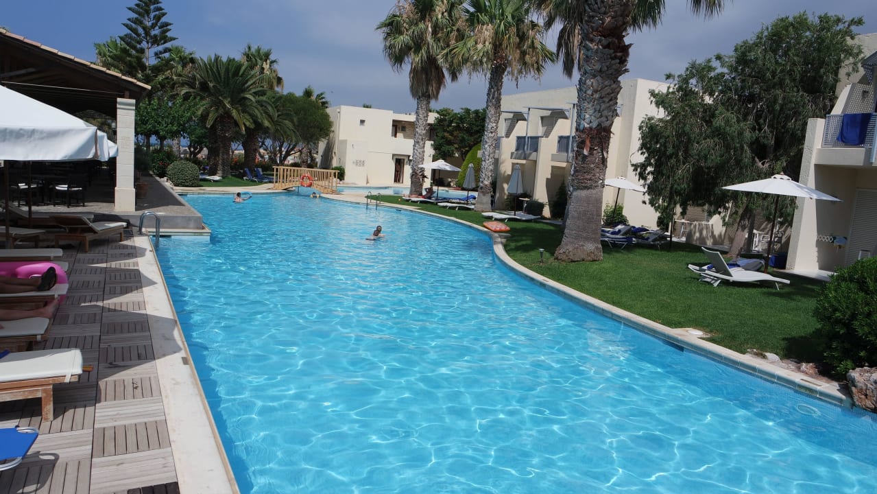 Der größte Pool Phãea Cretan Malia