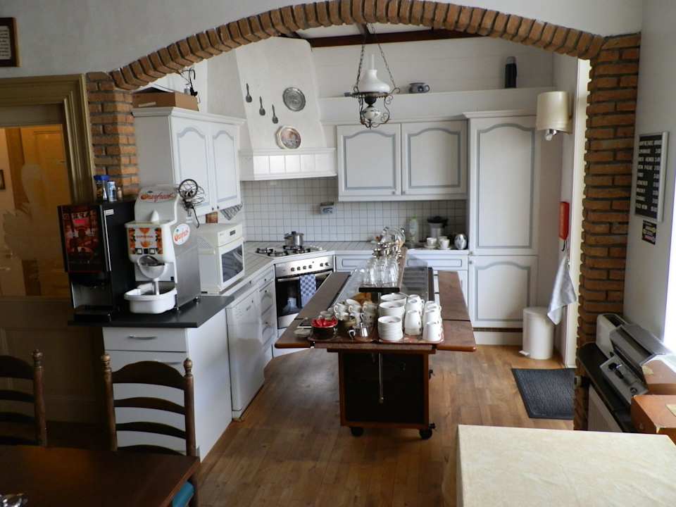 Küche mit Büffet Hotel De Ruyter