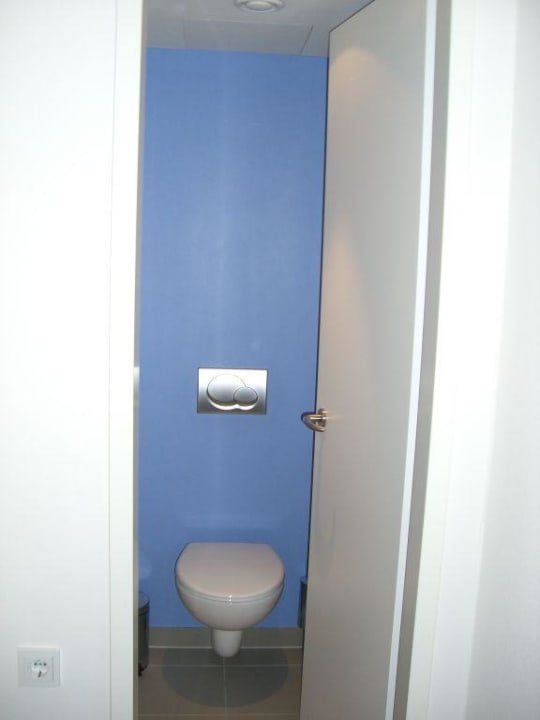 Separates WC  Novotel Hamburg City Alster