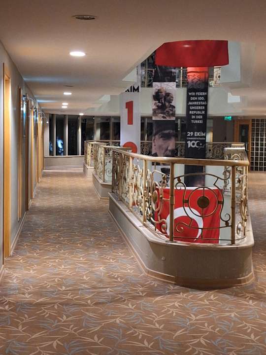 Lobby Side Sun Hotel