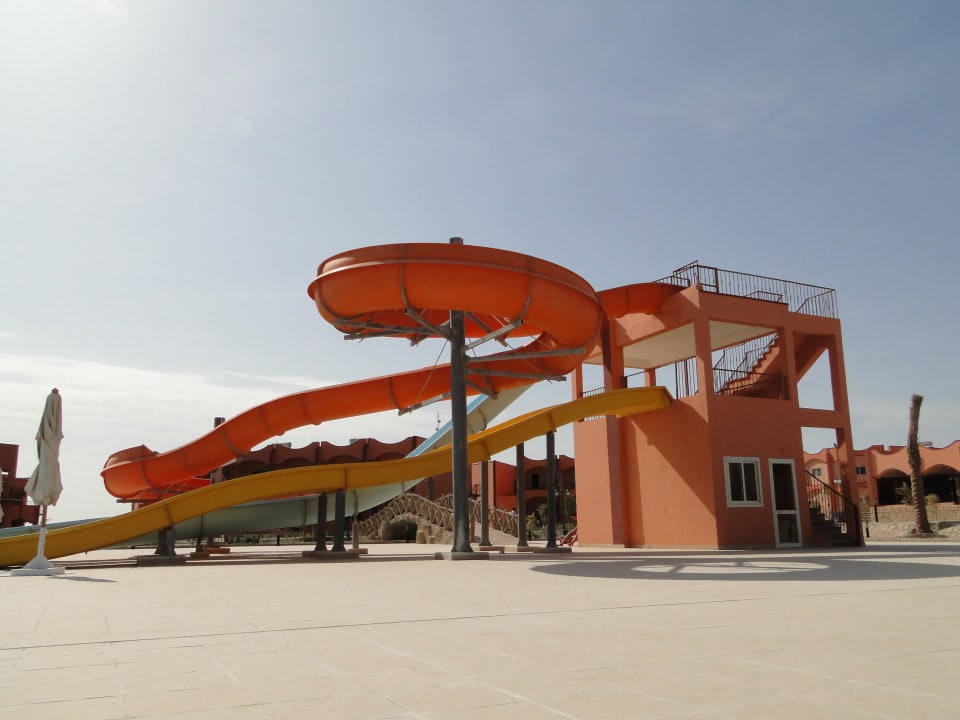 Der Turm für Groß und Klein! Three Corners Happy Life Beach Resort