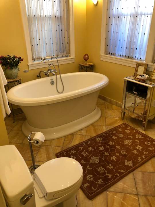 Zimmer Swann House Historic Dupont Circle Inn