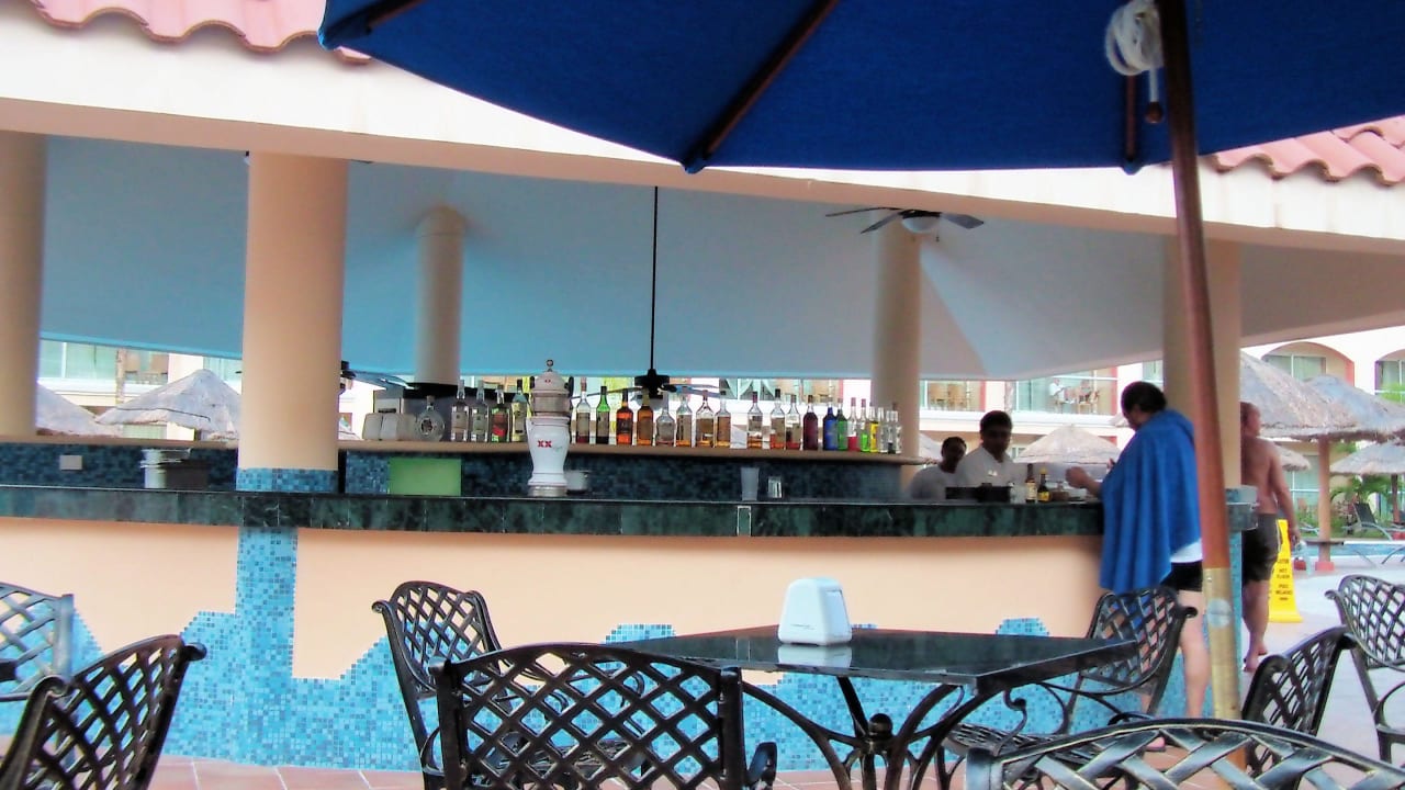 Barbereich beim Haus 9 Sandos Playacar Select Club Adults only - All Inclusive