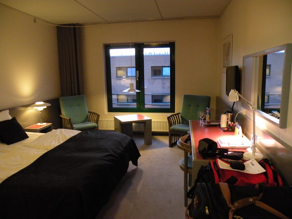 Doppelzimmer mit Sitzecke und Schreibtisch Best Western Plus Hotel Odense